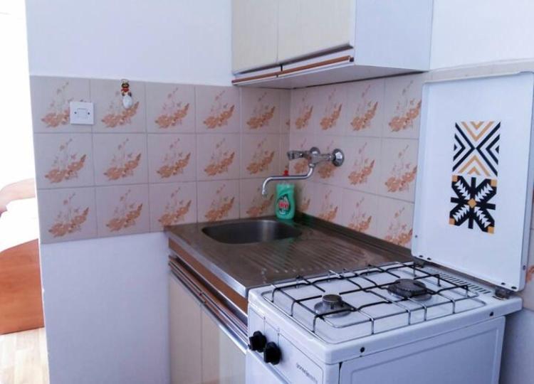 Apartmani Jovic Макарска Экстерьер фото