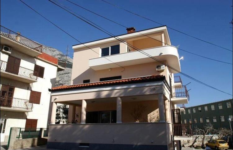 Apartmani Jovic Макарска Экстерьер фото